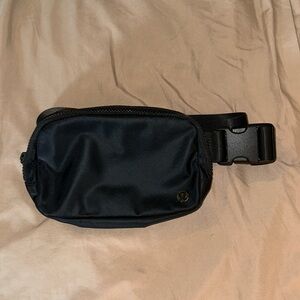 All black lululemon belt bag